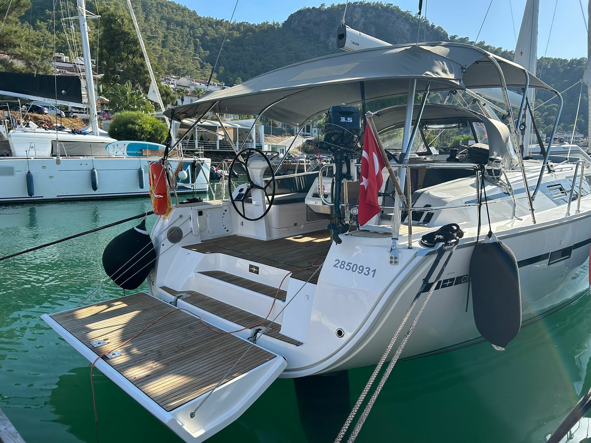 Bavaria Cruiser 46 | Vela