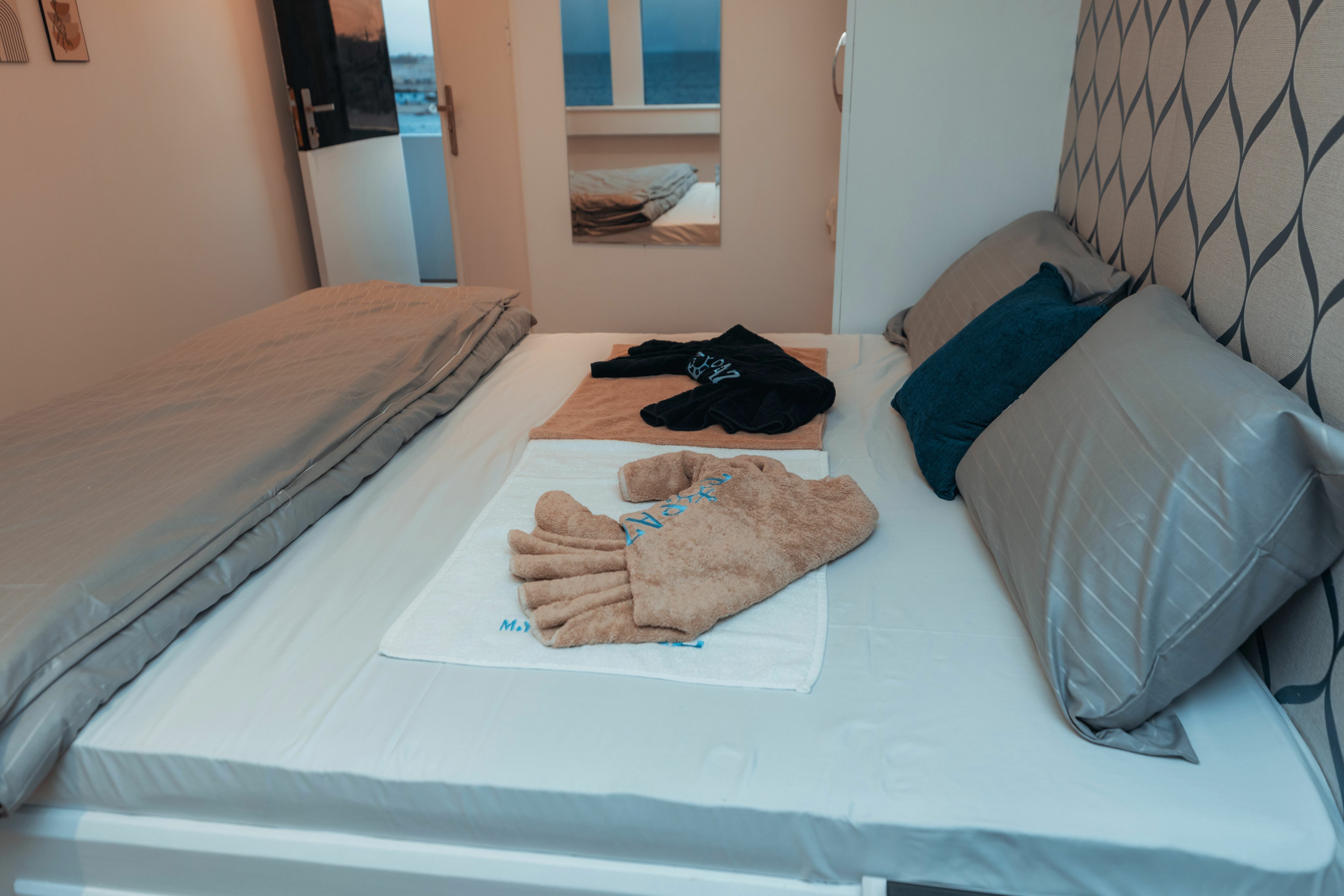 Custom Built 131 | Topaz