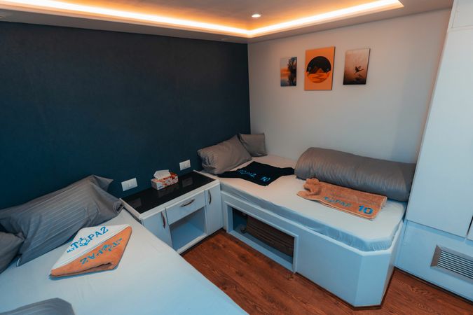 Custom Built 131 | Topaz