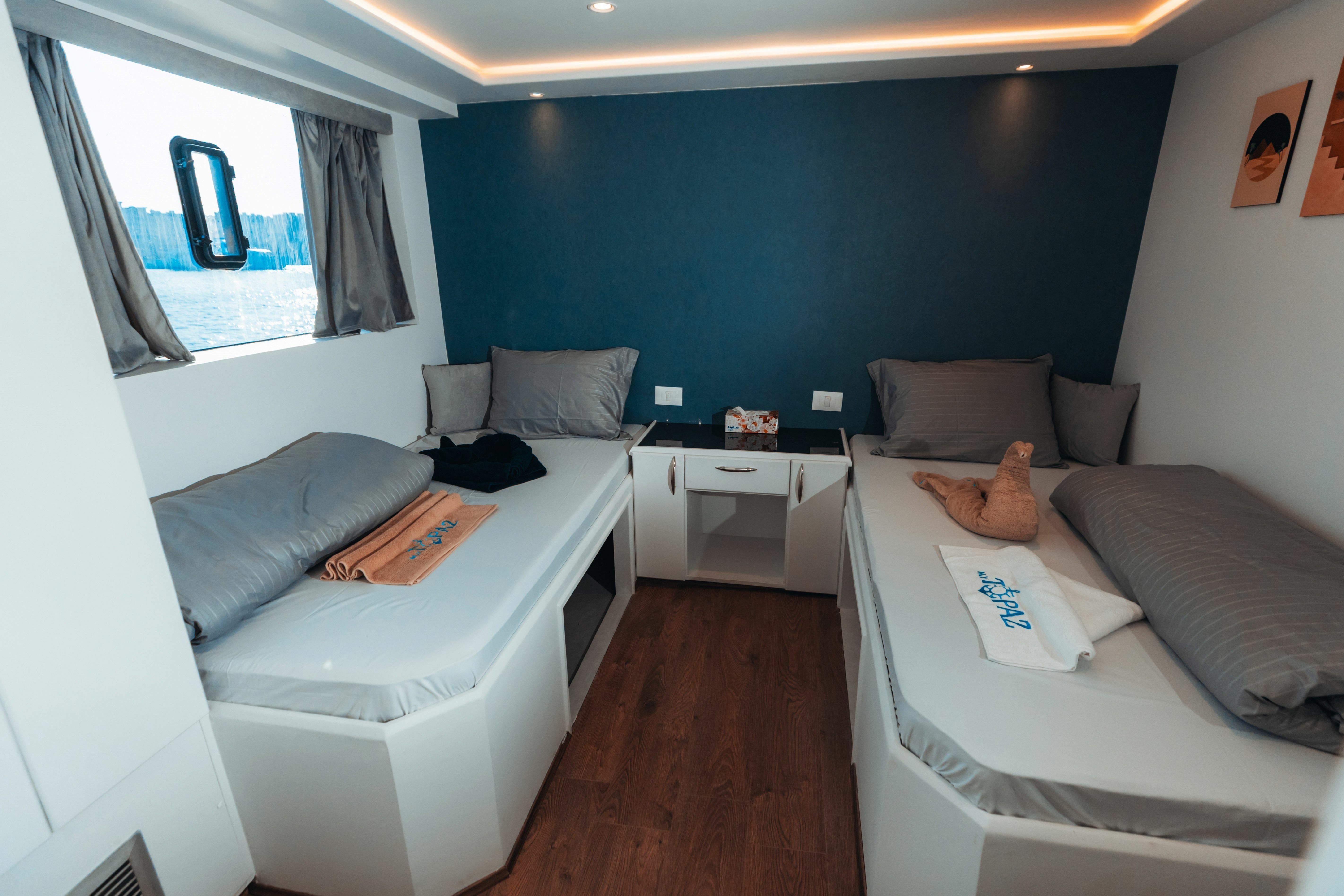 Custom Built 131 | Topaz