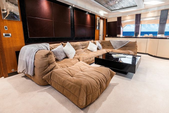 Palmer Johnson 150 | Grey Matters