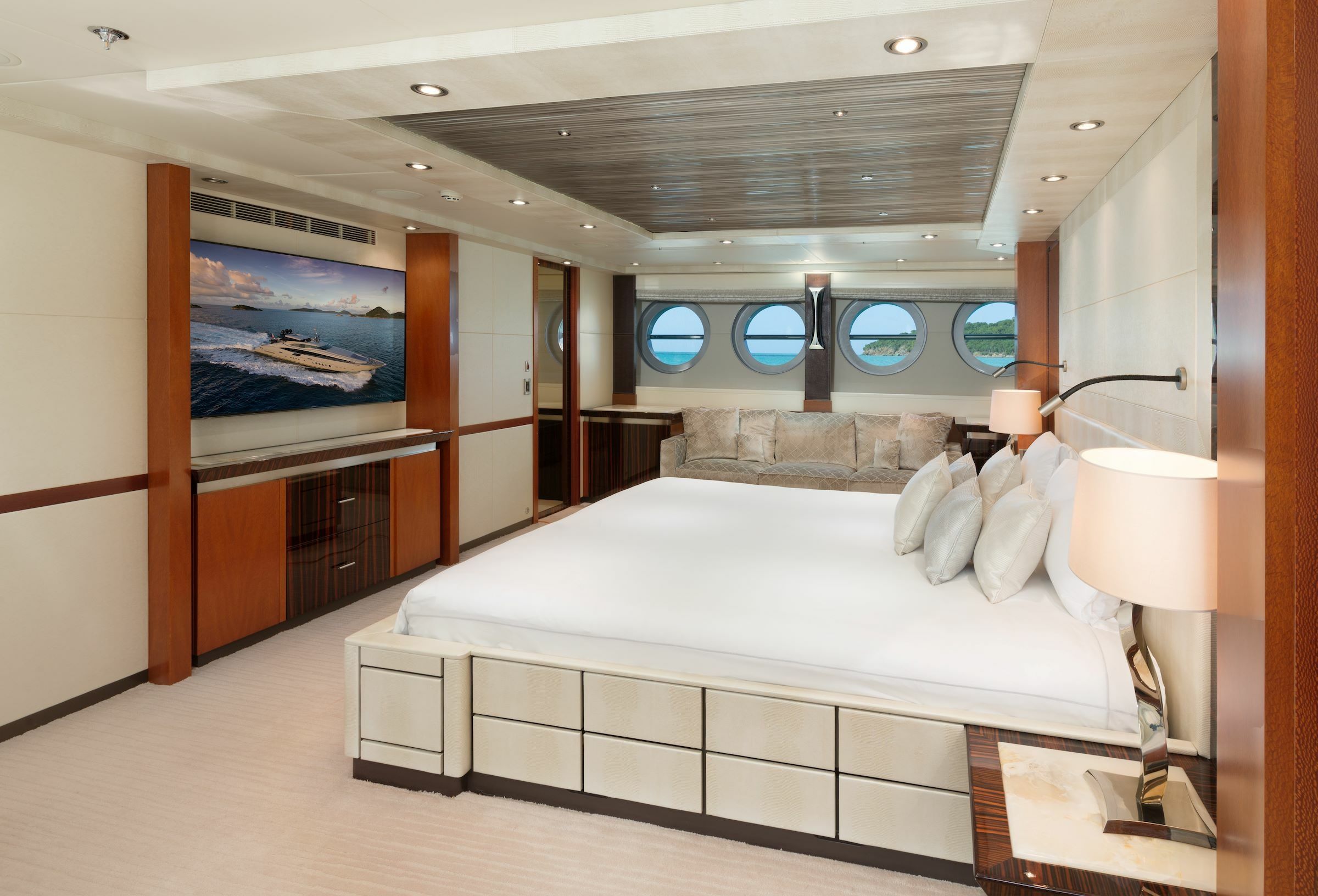 Palmer Johnson 150 | Grey Matters