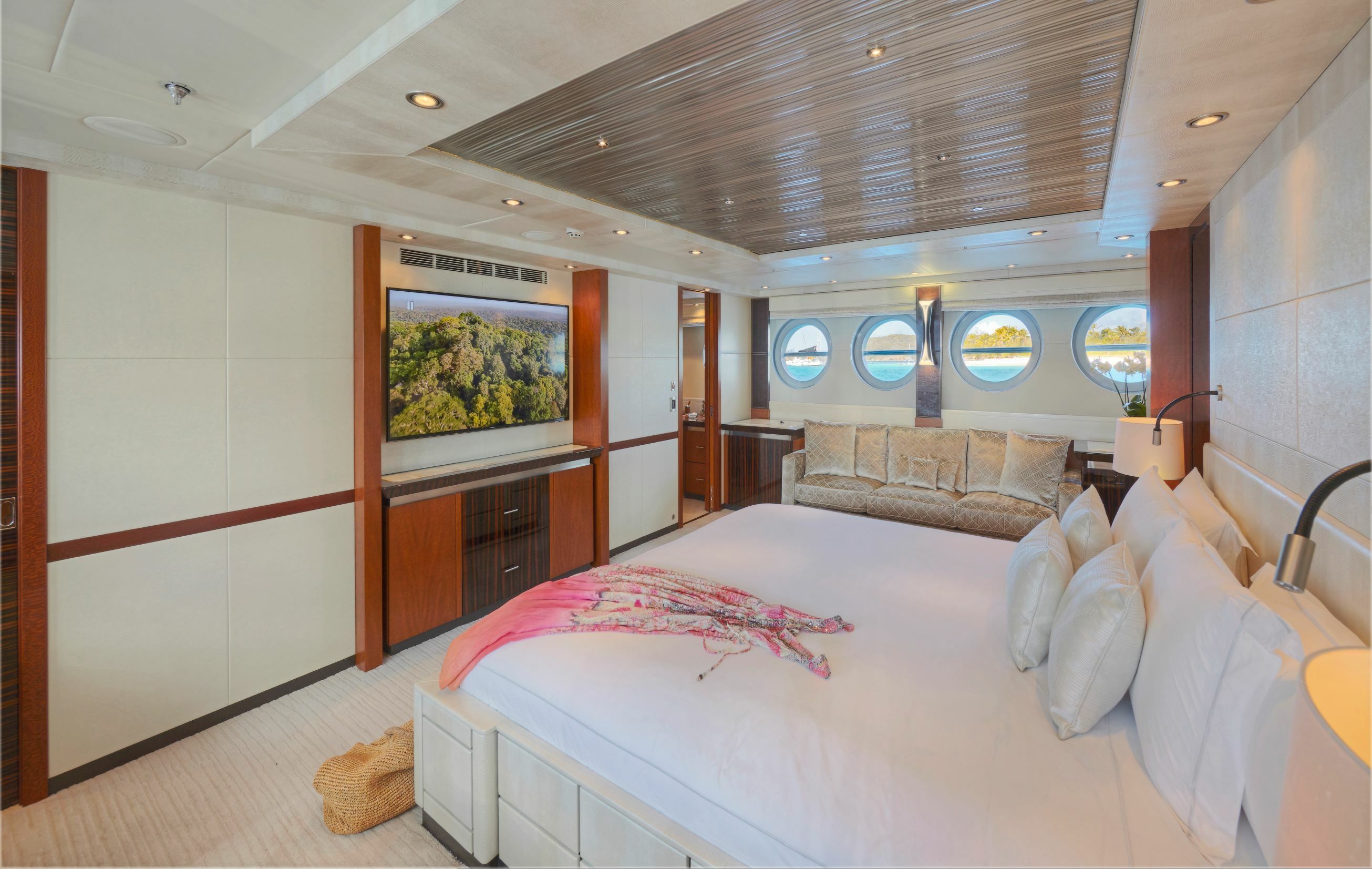 Palmer Johnson 150 | Grey Matters