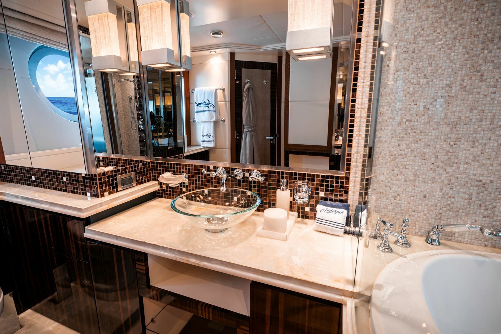 Palmer Johnson 150 | Grey Matters