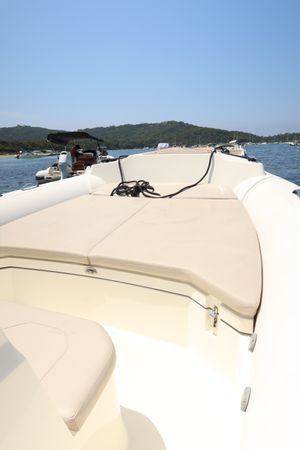 Capelli Tempest 900 | Yona