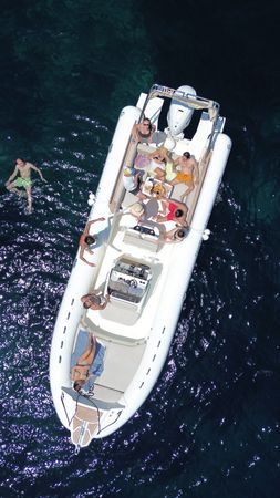 Capelli Tempest 900 | Yona