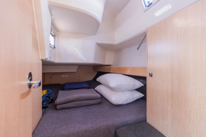 Bavaria Cruiser 37 | Carissima