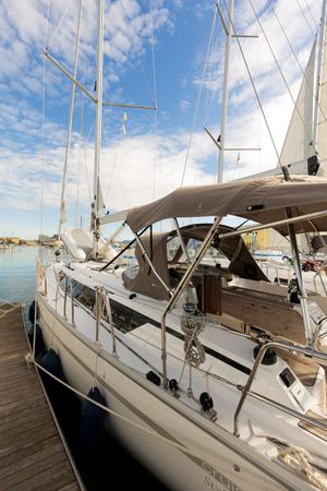 Bavaria Cruiser 37 | Carissima