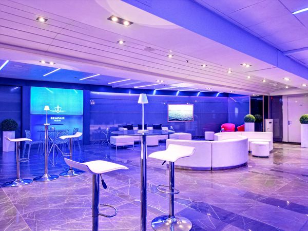 Custom Built 220 | Grand Luxe