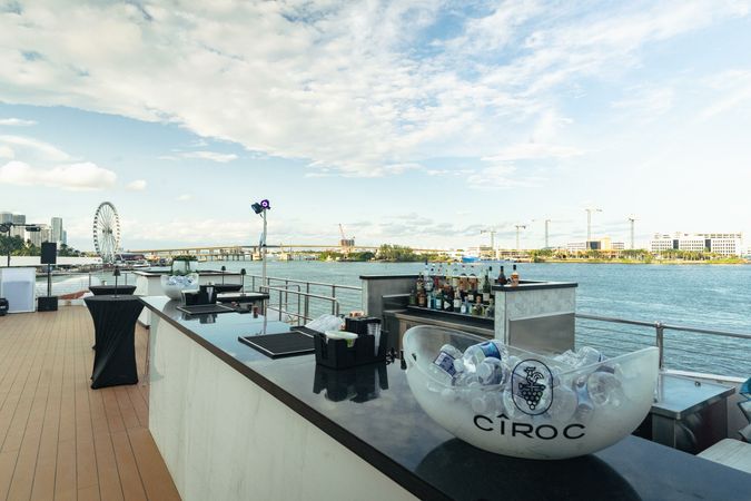 Custom Built 220 | Grand Luxe