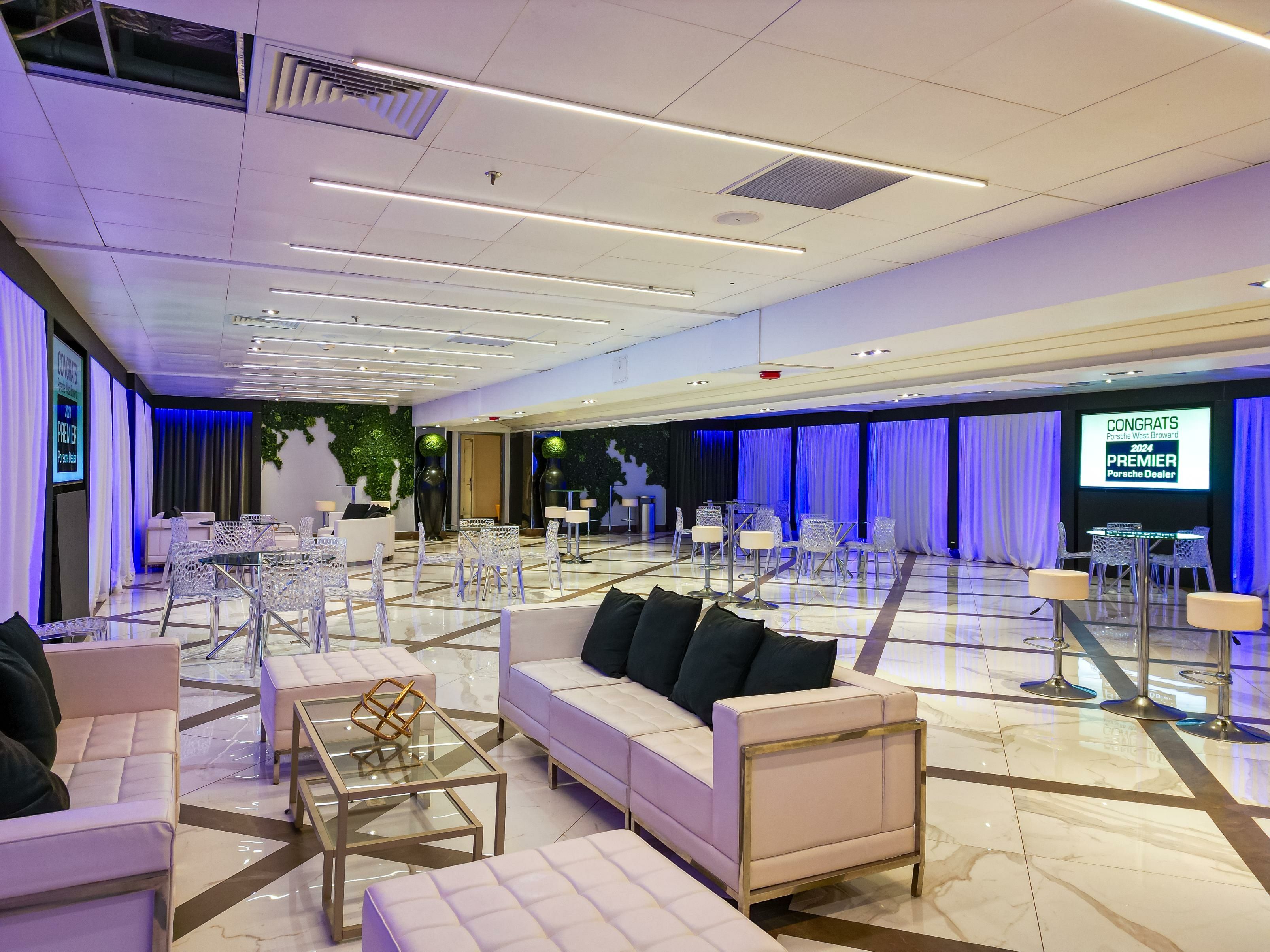 Custom Built 220 | Grand Luxe