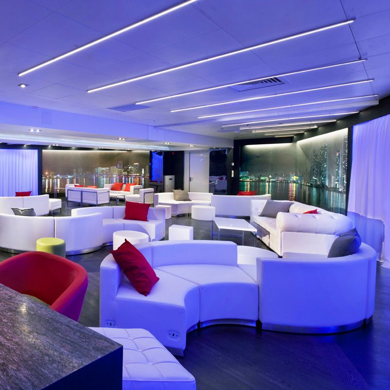 Custom Built 220 | Grand Luxe