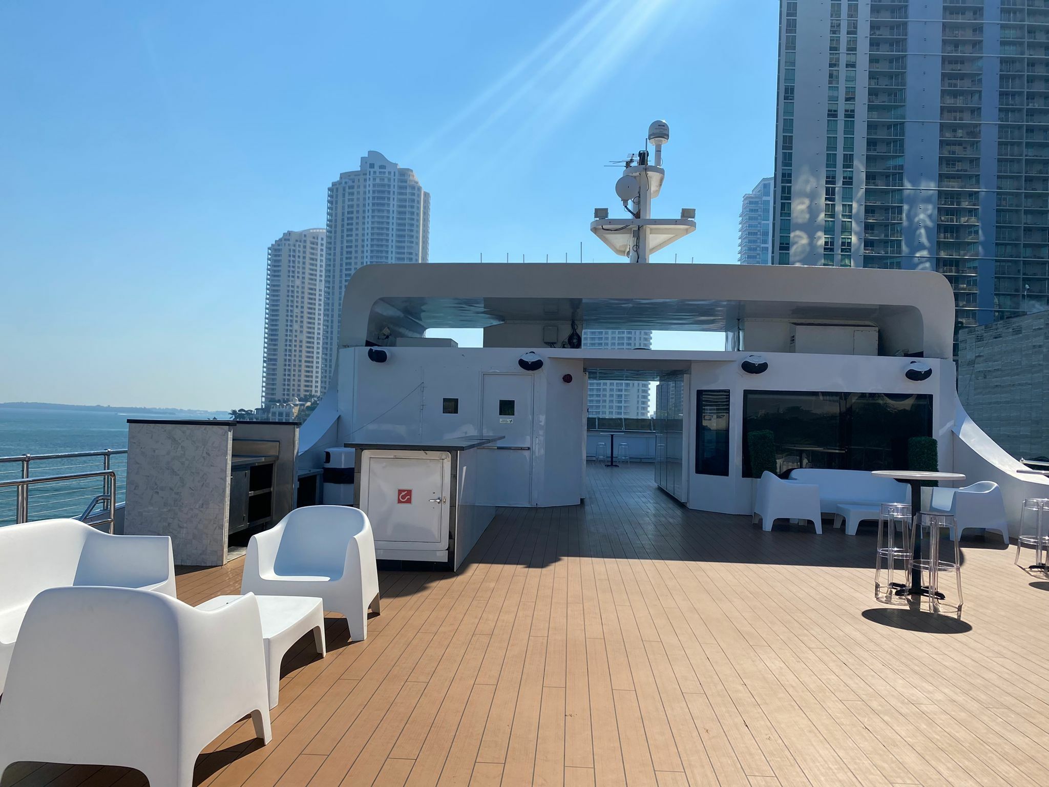 Custom Built 220 | Grand Luxe