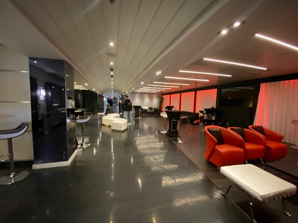 Custom Built 220 | Grand Luxe