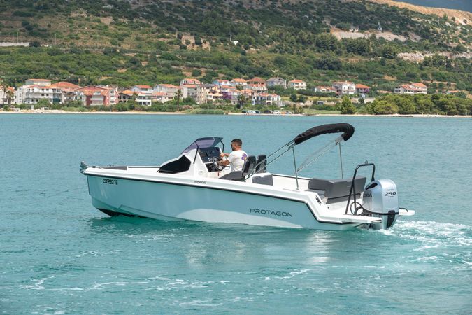 Protagon 25 | 25 Space