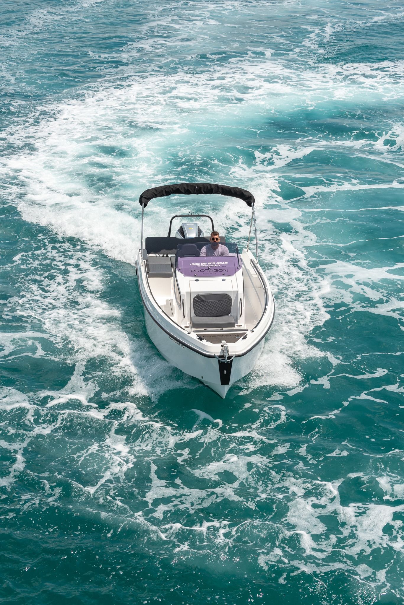 Protagon 25 | 25 Space