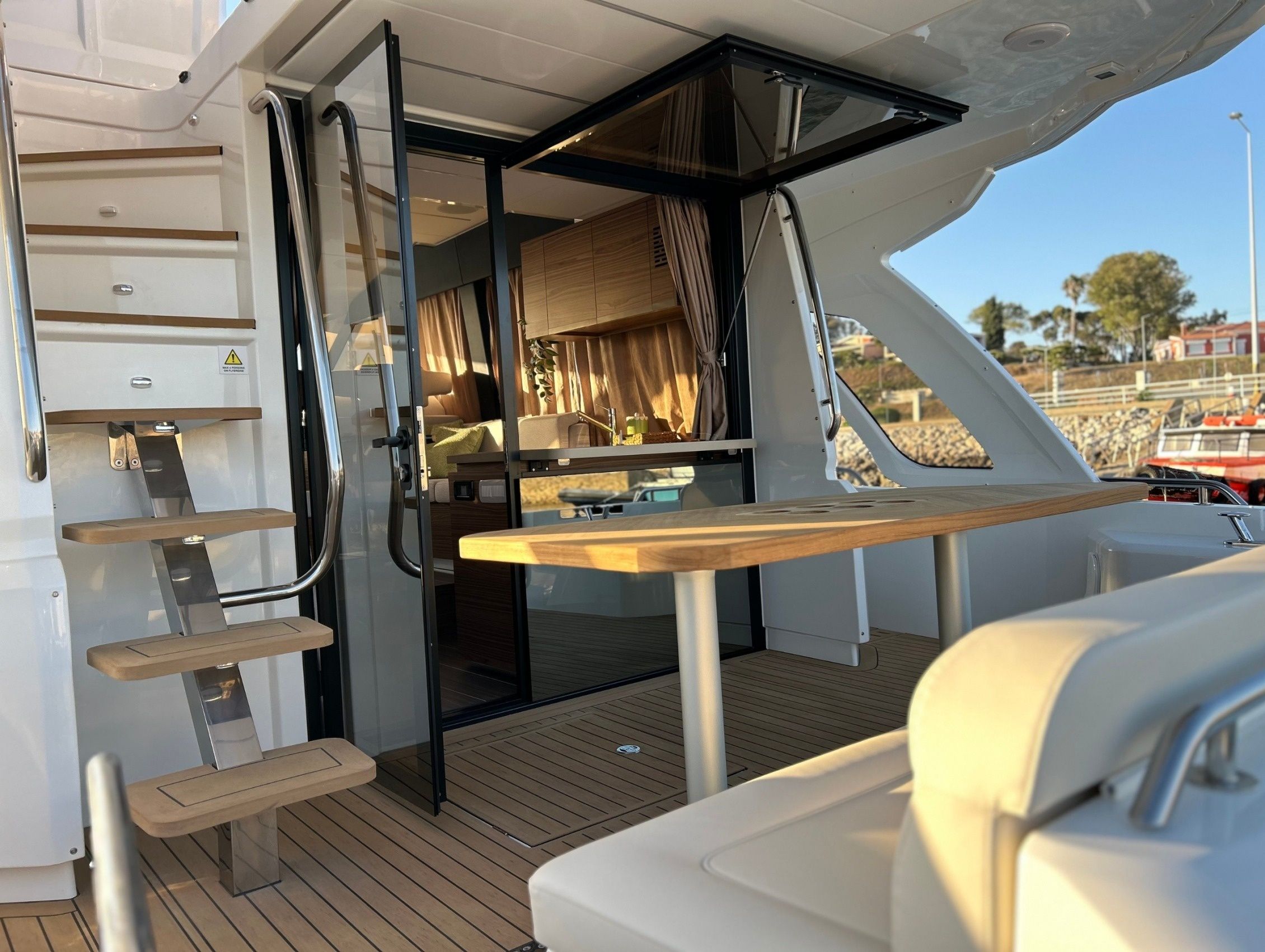 Greenline 45 Fly Hybrid | Green Ocean 1