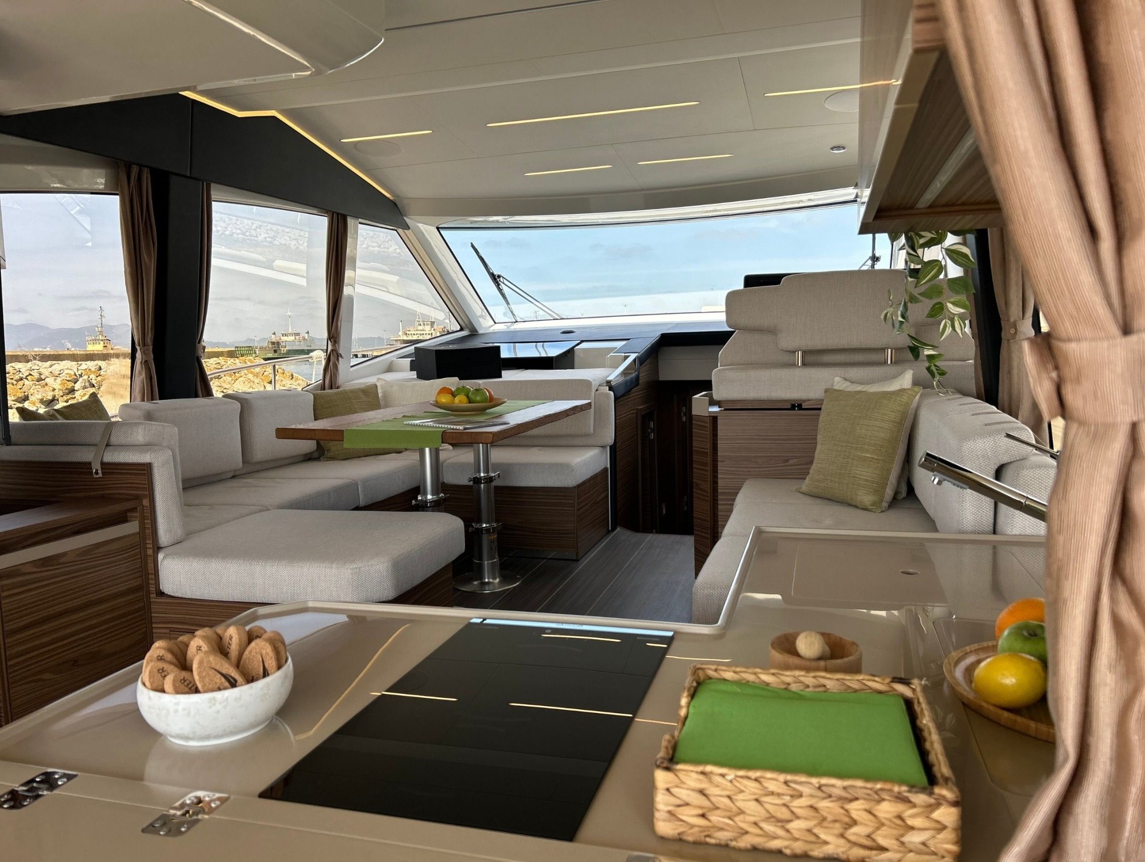 Greenline 45 Fly Hybrid | Green Ocean 1