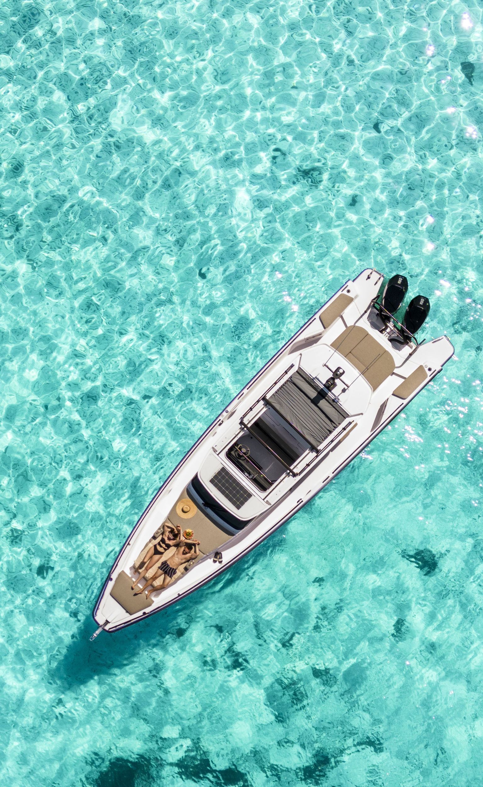 Axopar 37 Sun Top | 25