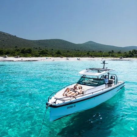 Axopar 37 Sun Top | 25