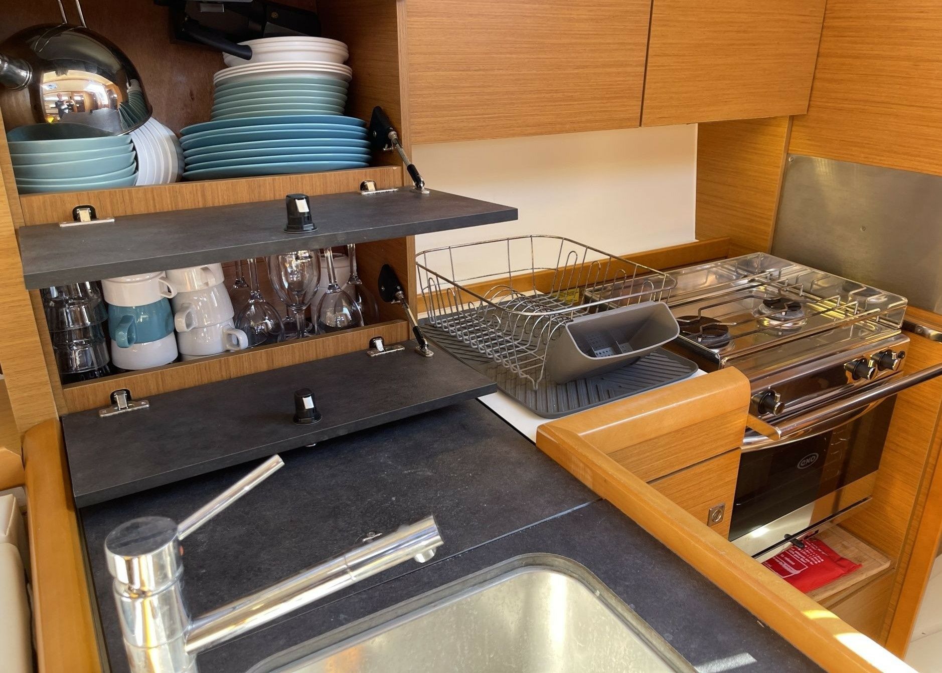 Jeanneau Sun Odyssey 349 | Pikoleto