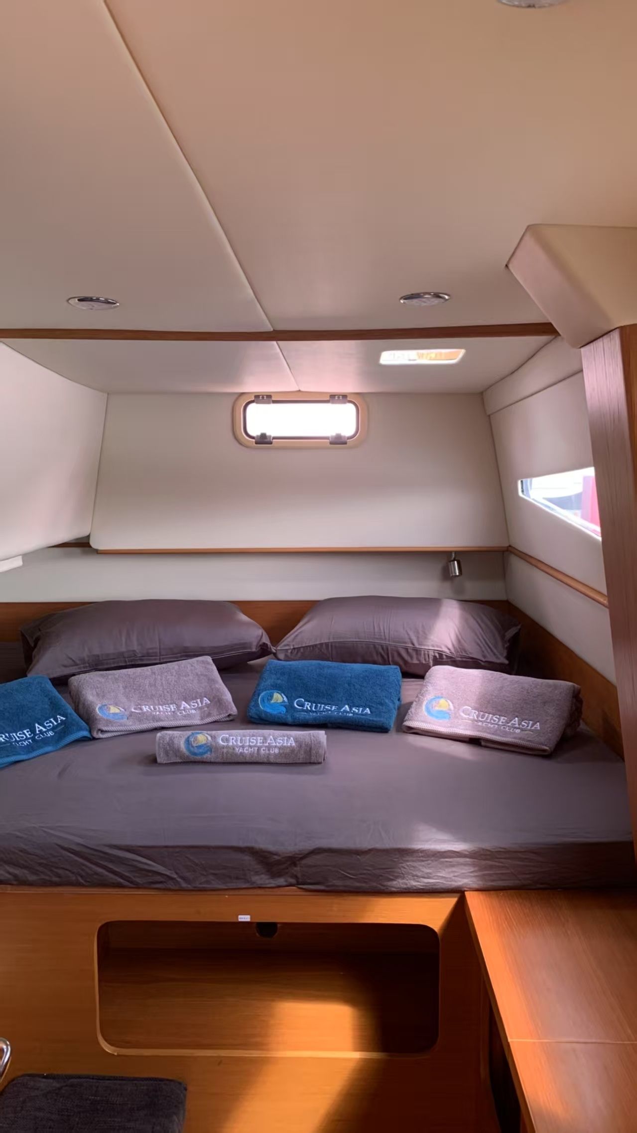 Comet Cat 37 | Andaman Discovery