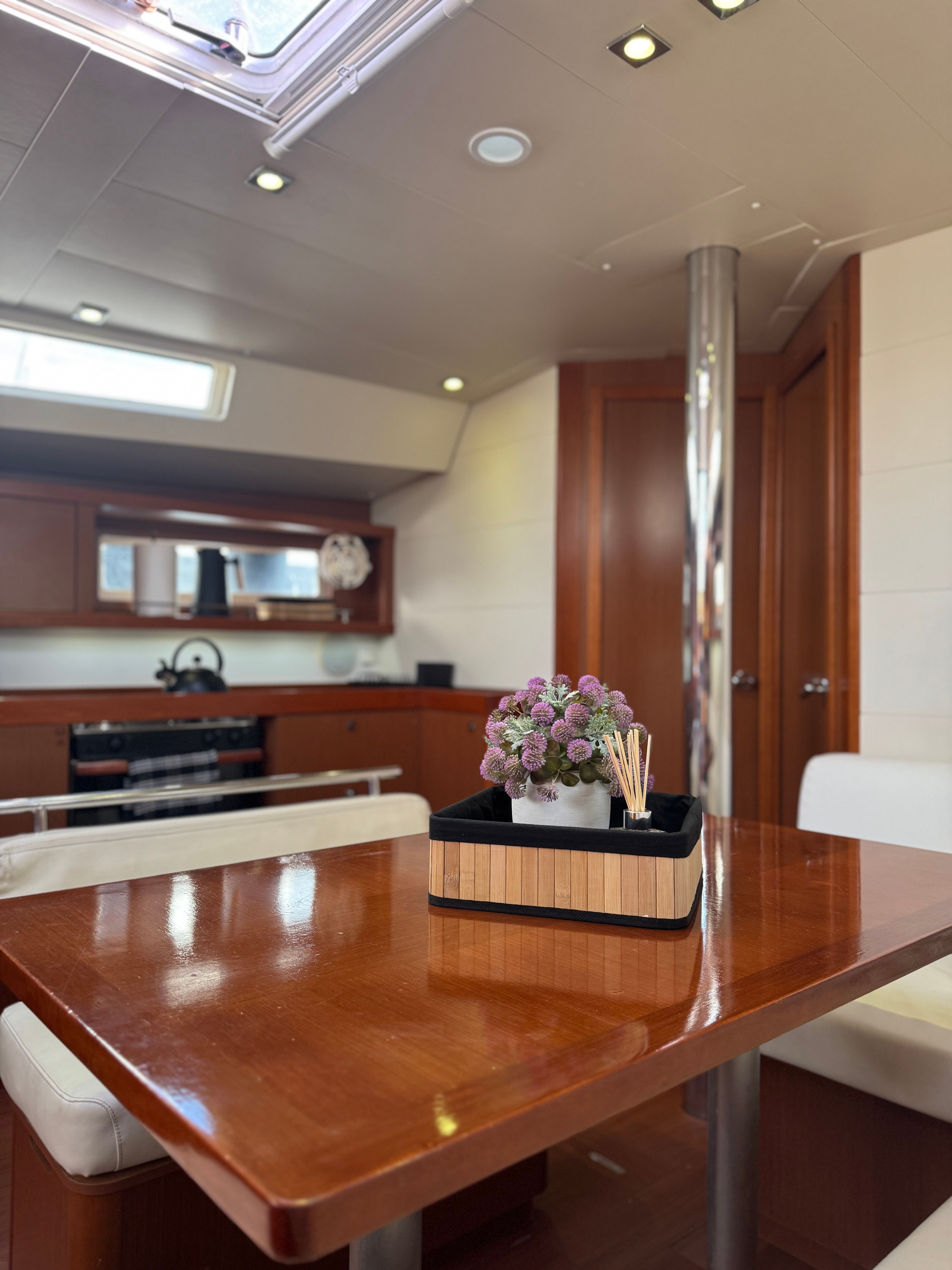 Beneteau Oceanis 45 | Stella