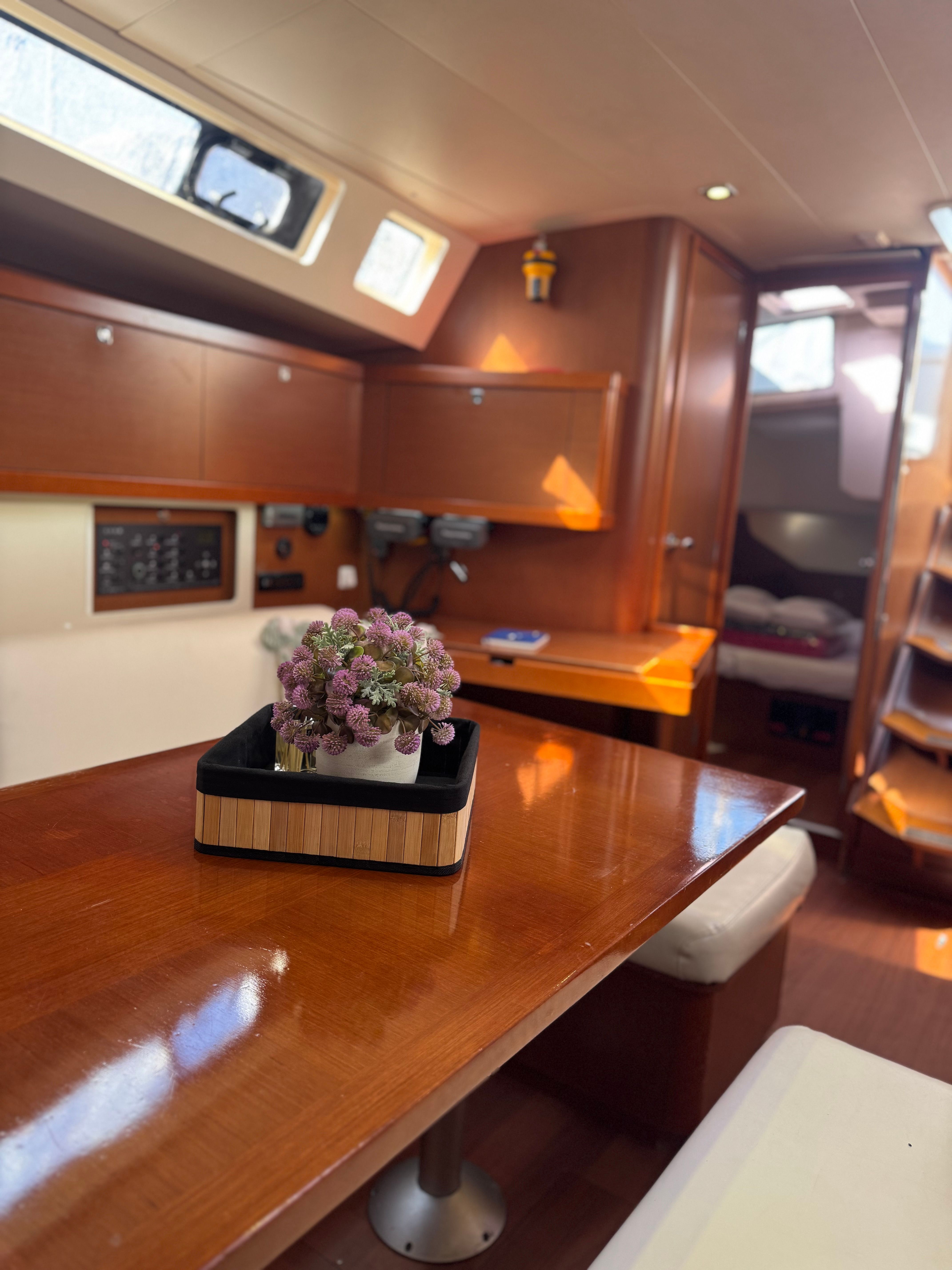 Beneteau Oceanis 45 | Stella