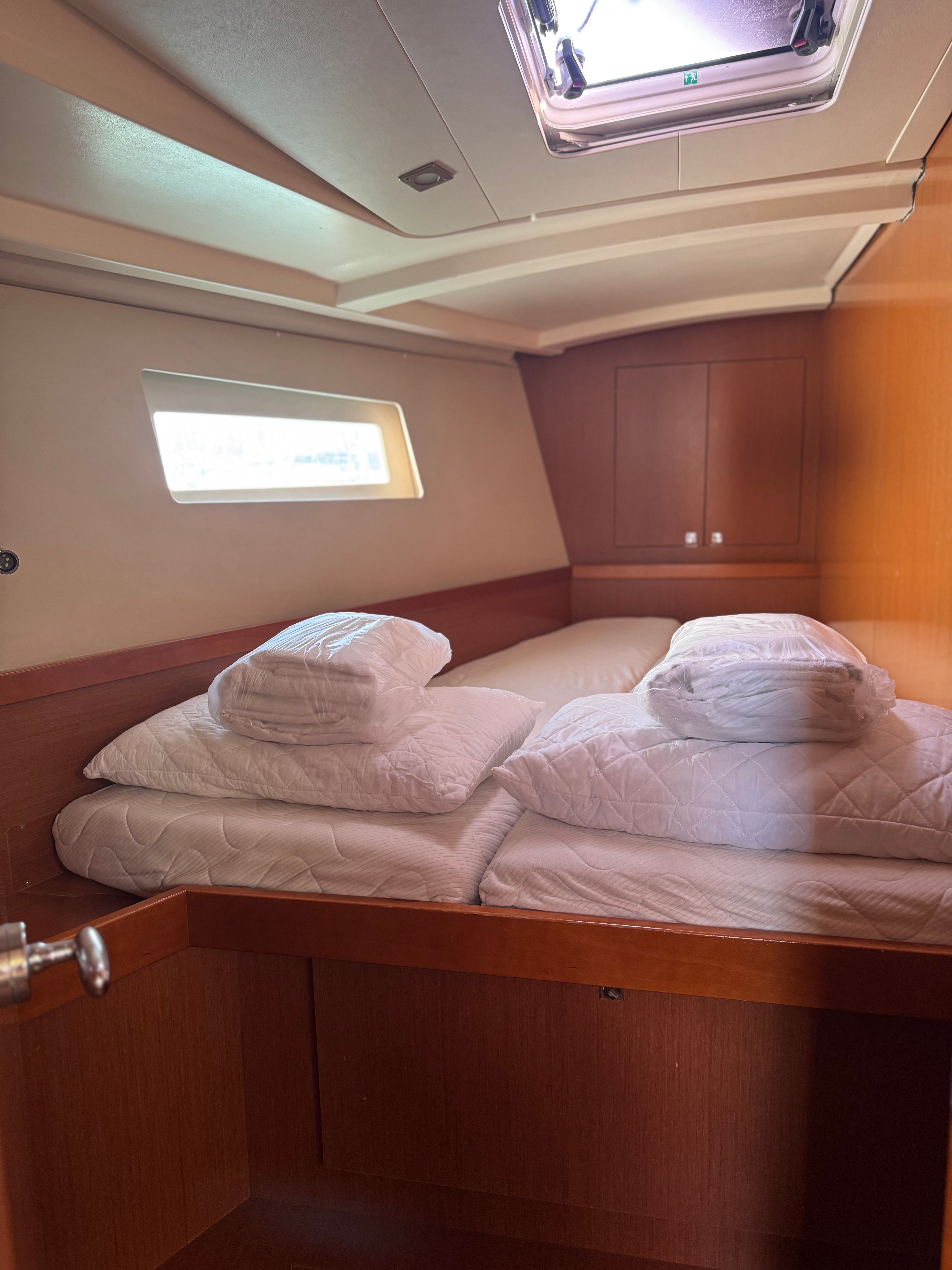 Beneteau Oceanis 45 | Stella