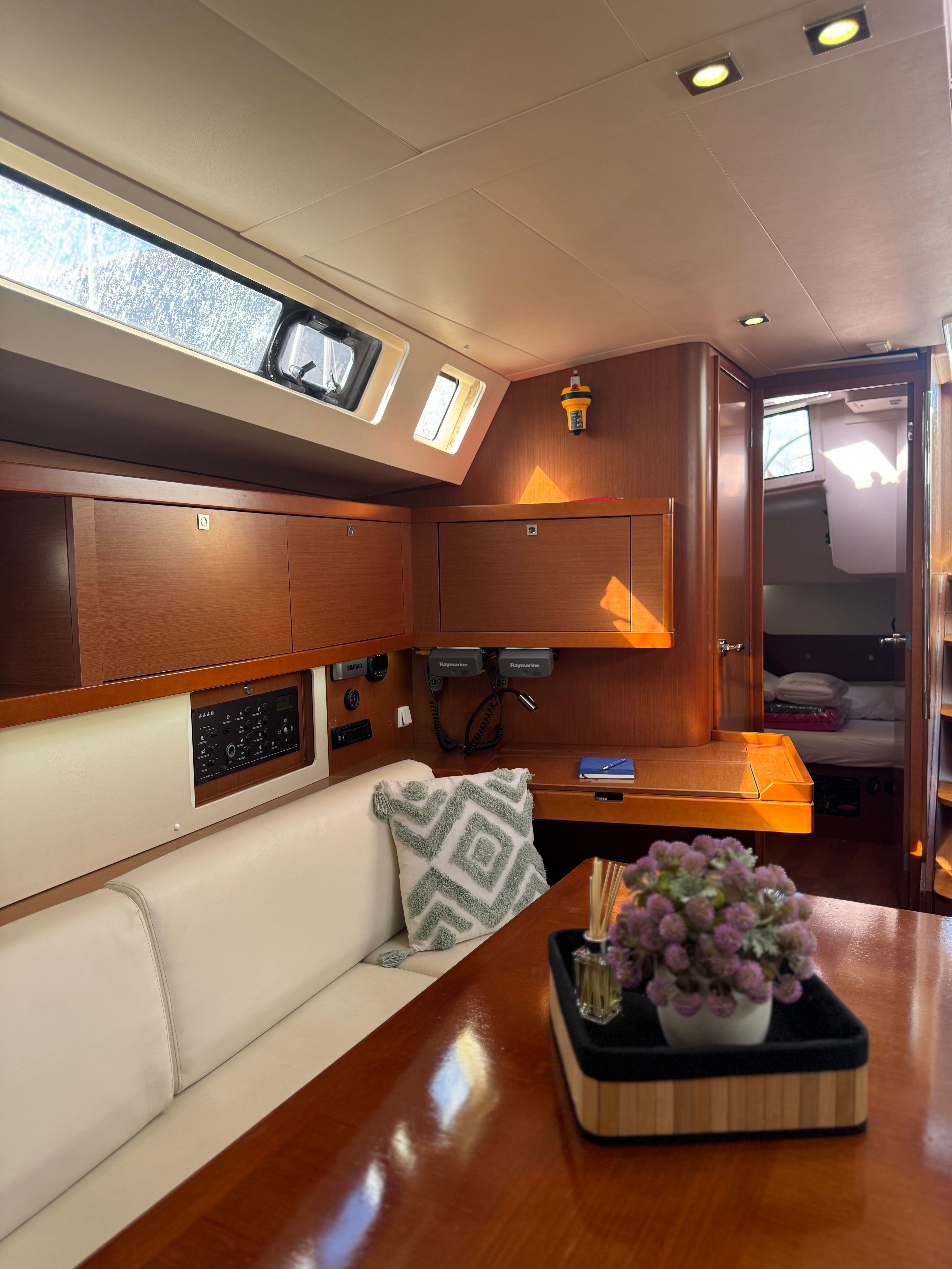 Beneteau Oceanis 45 | Stella