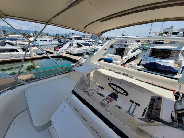 Sea Ray 440 Express Bridge | Magic Moments