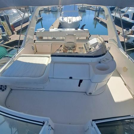 Sea Ray 440 Express Bridge | Magic Moments