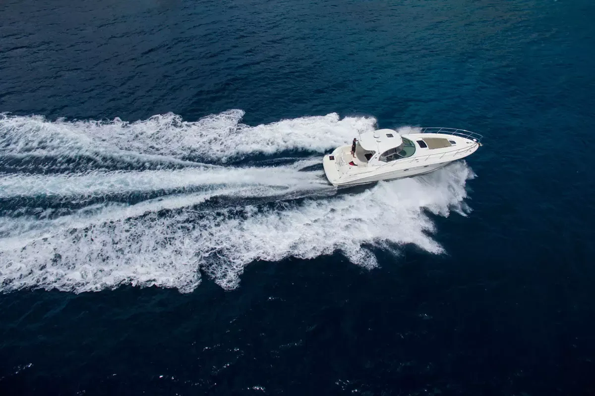 Sea Ray 420 Sundancer | Sea Cottage