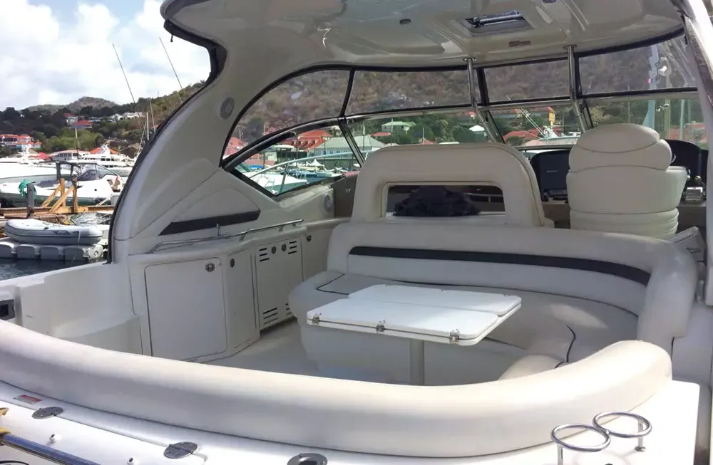 Sea Ray 420 Sundancer | Sea Cottage