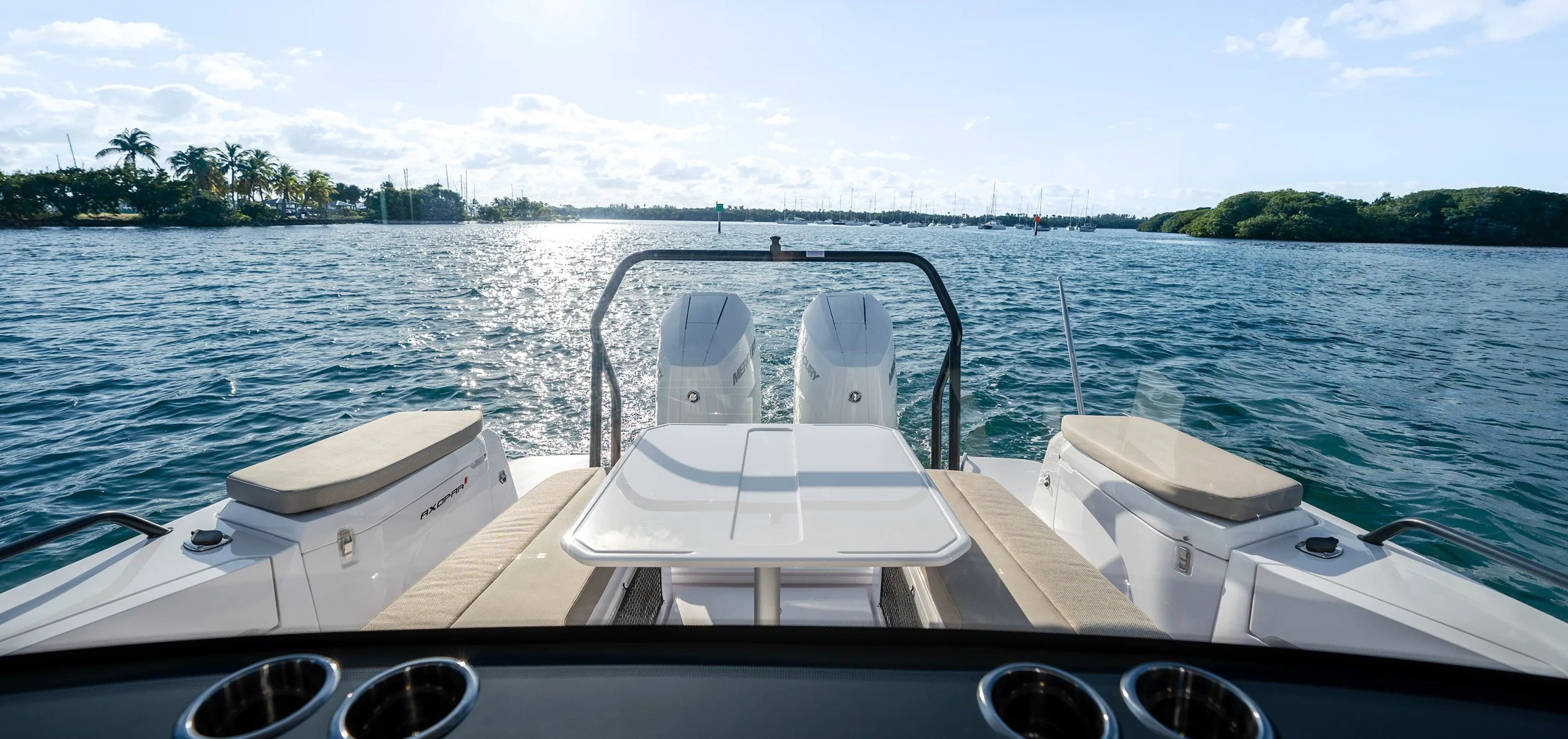 Axopar 37 Sun Top | Sasha