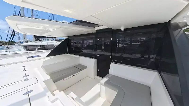 Leopard 50 | Diamond Girl