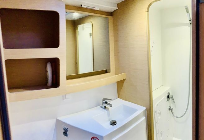 Lagoon 42 | Goa Seis