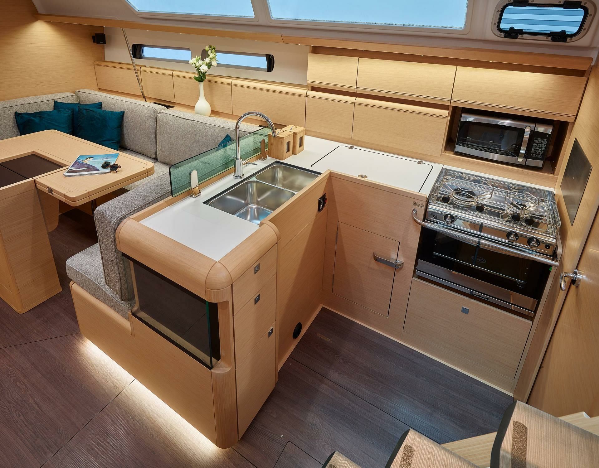 Jeanneau Sun Odyssey 449 | Sylvia