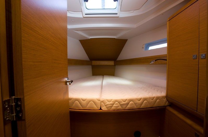 Jeanneau Sun Odyssey 449 | Sylvia