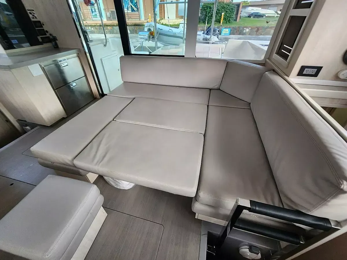 Leopard 45 | Tropical Squeeze