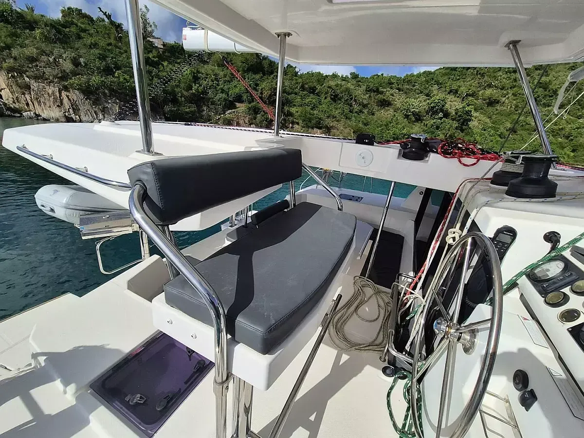 Leopard 45 | Tropical Squeeze