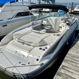 Rinker Captiva | Supreme