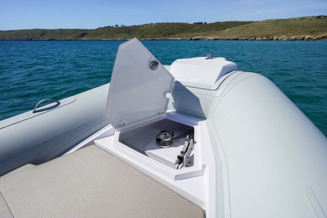 Predator 700 | 25