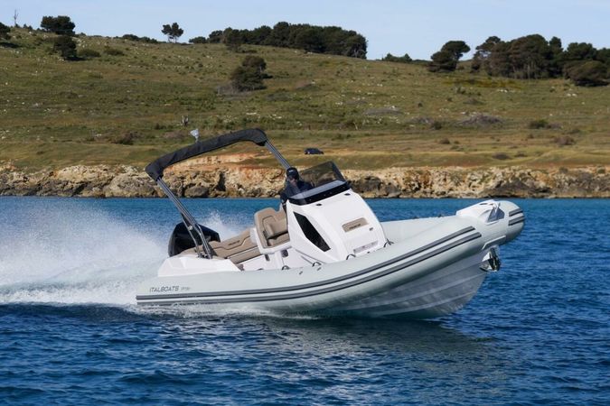 Predator 700 | 25