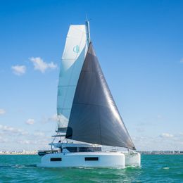 Lagoon 38 | Roccapina