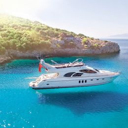 Custom Built 72 | Zeynep Lina