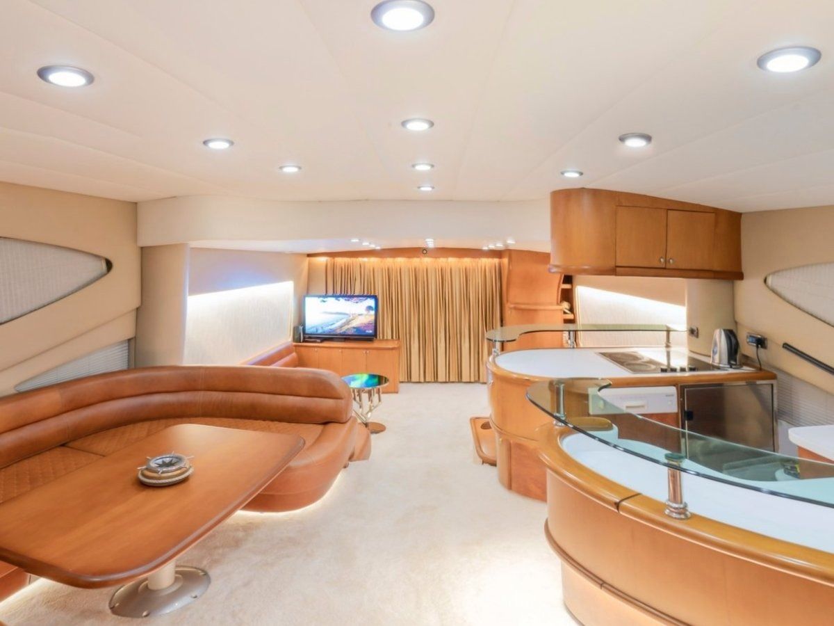 Custom Built 72 | Zeynep Lina