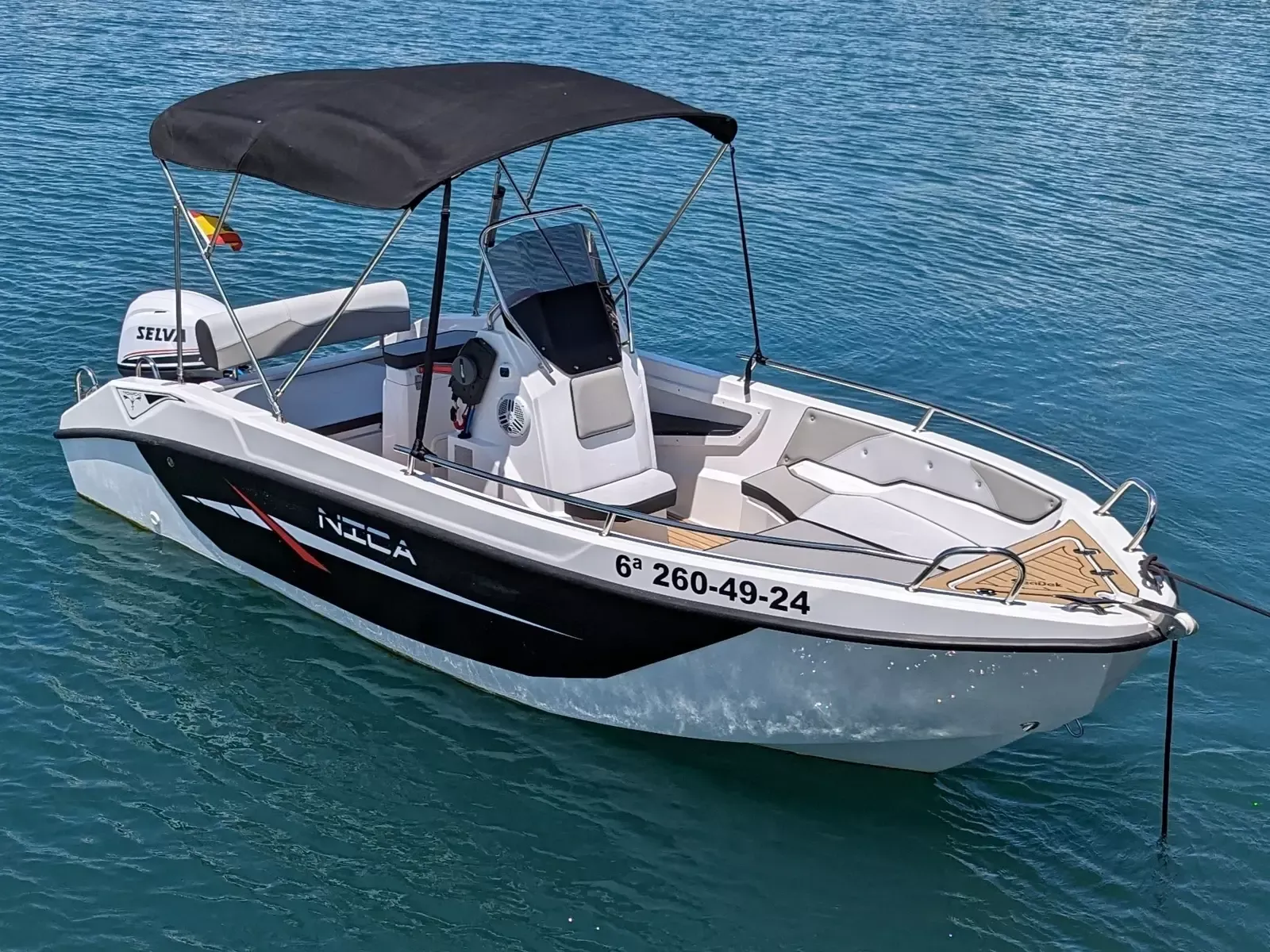 Trimarchi Nica | 24