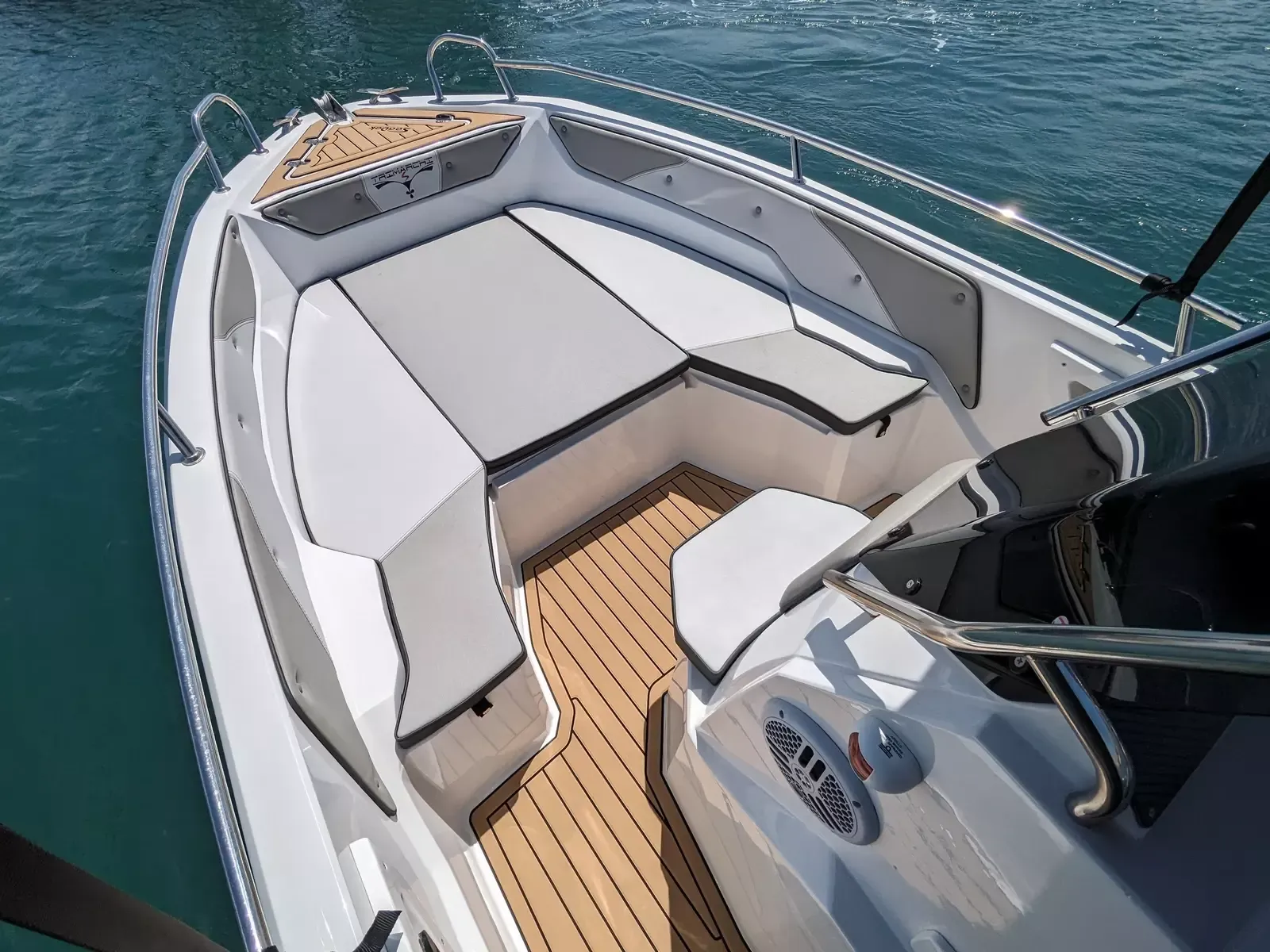 Trimarchi Nica | 24