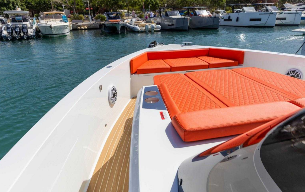 De Antonio D42 Open | Sea Star